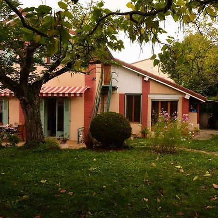 Bed and Breakfast Le Catalpa Saint-Rambert-sur-Loire Екстер'єр фото